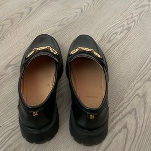 Black and gold detail loafers women’s size 9